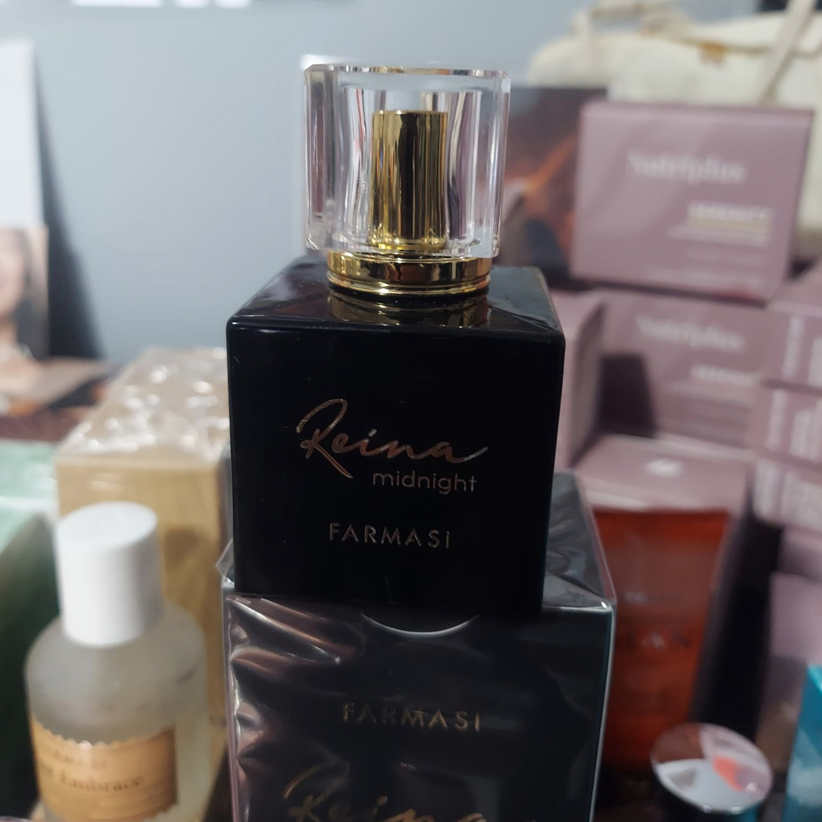 Renia Product